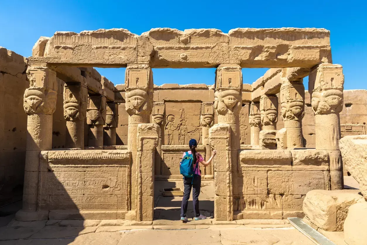 Templo de Dendera: El Santuario Celestial de la Diosa Hathor